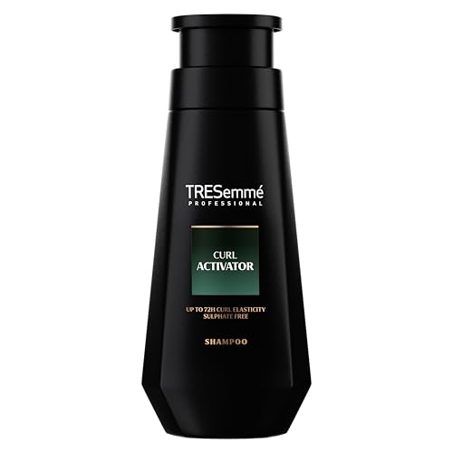 TRESemme Curl Activator Shampoo sulphate-free hair care for defined curls 400 ml