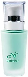 CNC cosmeticOptimiser - Highlights - Refines pores, smooth, even face, perfect make-up base - Hyaluronic acid, caffeine, grape, vanilla, currant extract - 30 ml