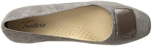 Trotters Women's DELSE Pump, Taupe, 9.5 N US | Image 4