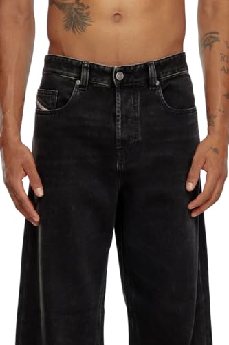 Diesel 2001 D-MACRO Relaxed Jeans3