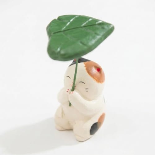 木彫り福蛙 梅雨の6月飾り