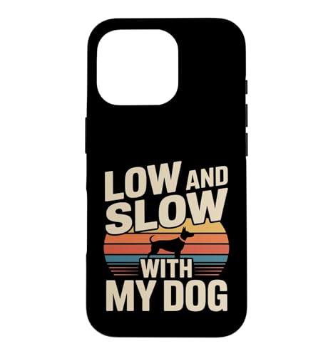 Low And Slow With My Dog �o�[�x�L���[�O���� �X�}�z�P�[�X iPhone 16 Pro �p