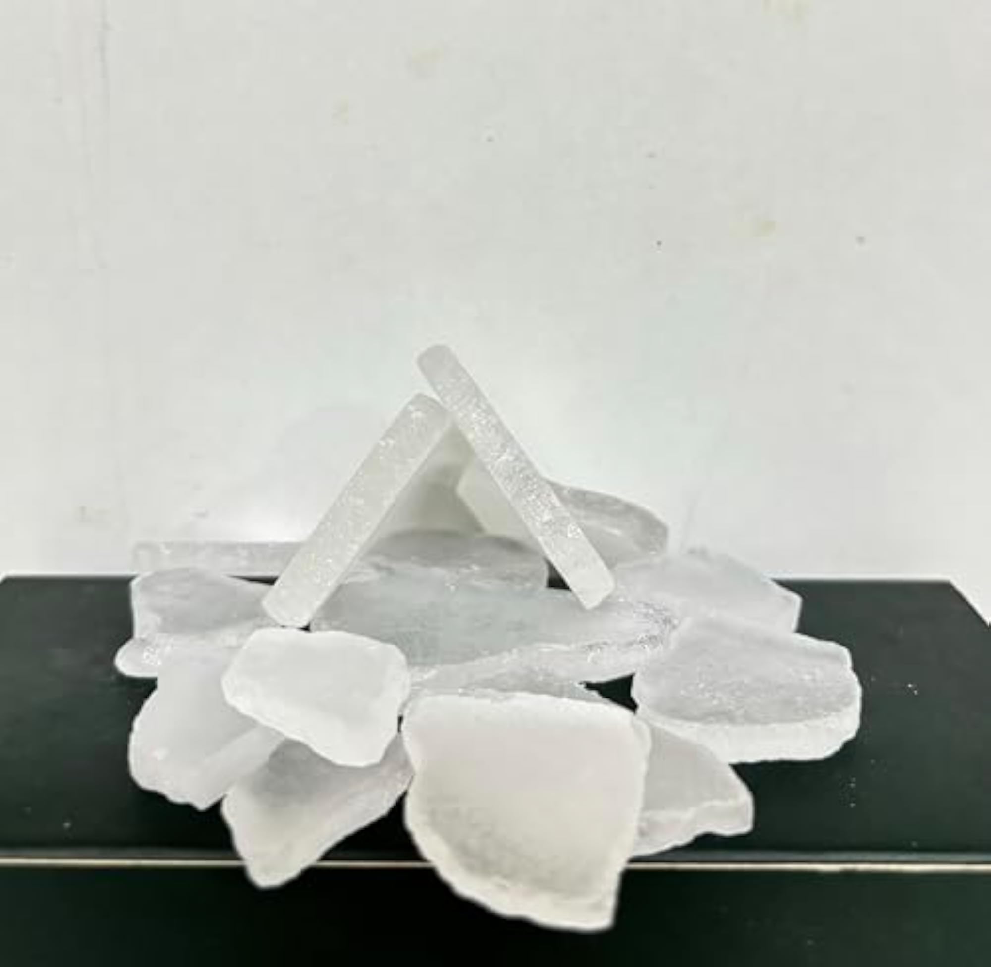 ISO Boroneol Flakes, Pure Desi Kapoor, 100 Grams