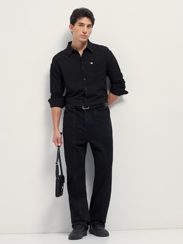 Image of Men's Black Relaxed Fit Textured Woven Casual Shirt