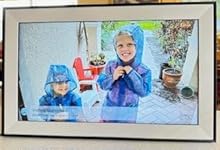 Review Image by Silvia Bryan