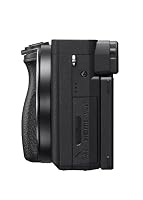 Sony Alpha 6400 APS-C Spiegellose Kamera mit 18-135mm Objektiv (Schneller 0,02s Autofokus mit Augenerkennung für Mensch und Tier, 4K-Filmaufnahmen und neigbares Display für Vlogging) – Ansicht 3