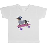 Camisa manga corta Azeeda 1-2 Años \'Teckel en Monopatín\' Camiseta para Bebés/Niños (Blanca) (TS00125017)