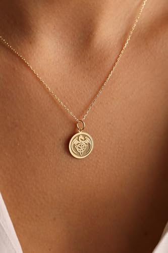Collier dragon gravé en argent plaqué or, le cadeau mixte idéal