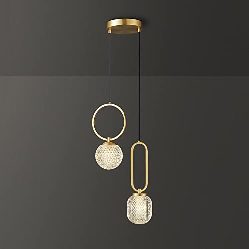 Lustre suspendu en cristal nordique d'exception avec finitions en laiton chic