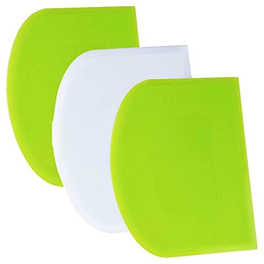 SURDOCA Dough Scraper Bench Scraper - 3P 4.7x3.7" Plastic Flexible Bowl Scraper, Sharp Edge & Angles Cake Scraper. Non-Slip Bakeware Decorating Tools Sculpting & Modeling Tools - Green+White+Green