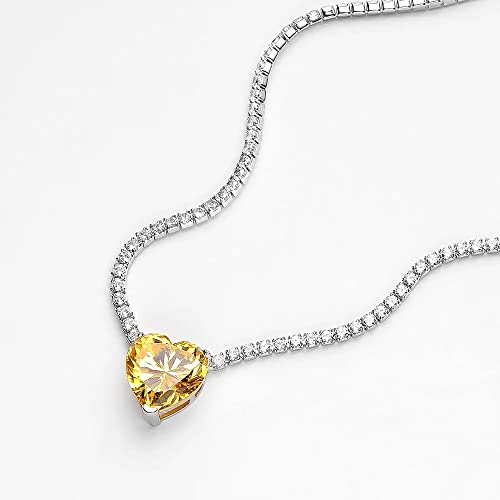 Collier Pendentif Diamant à Carbone géométrique cœur parfait pour sublimer vos tenues