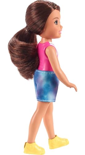 Muñeca Barbie Chelsea 15 cm con falda y zapatos miniatura 4