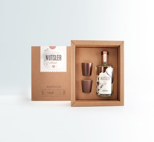 Nutsler Haselnuss Schnaps Geschenk-Set mit 2 Schnapsgläsern, Schwarzwälder Original Haselnussschnaps mit gerösteten Haselnüssen und feinem Nuss Nougat Aroma, Nussschnaps mit 35% vol. (1x 0,5l)