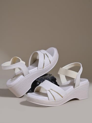 Image of Shoetopia Elegant Block Sandals For Women & Girls