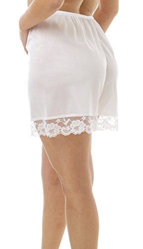 Underworks Pettipants Nylon Culotte Slip Bloomers Split Skirt 4-inch Inseam Medium-White