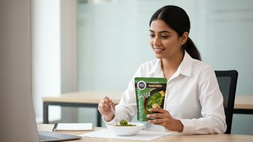 Image of FzyEzy Freeze-Dried Palak Paneer | Authentic Indian Spinach & Cottage Cheese Curry | Ready-to-Eat Meal | Gluten-Free, Preservative-Free | Real Taste & Aroma | 50g Pack