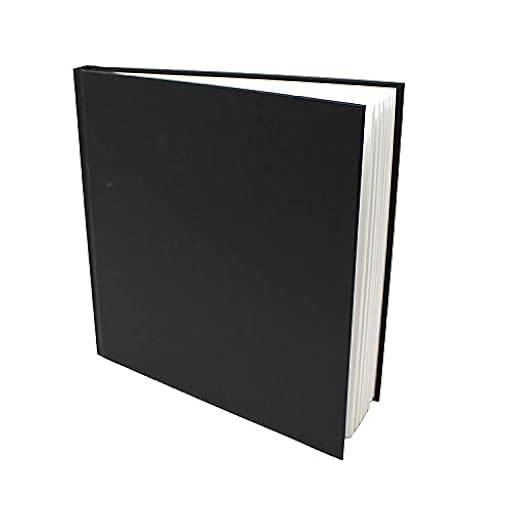 Artway Studio - Cuaderno de dibujo cuadrado encuadernado en cartón - 195mm - 92 Caras/46 Páginas de papel de 170 gsm - Cuaderno de dibujo negro de tapa dura | Ya disponible en tu tienda friki favorita! En mundofriki.es! Artway Studio - Cuaderno de dibujo cuadrado encuadernado en cartón - 195mm - 92 Caras/46 Páginas de papel de 170 gsm - Cuaderno de dibujo negro de tapa dura | Ya disponible en tu tienda friki favorita! En mundofriki.es!
