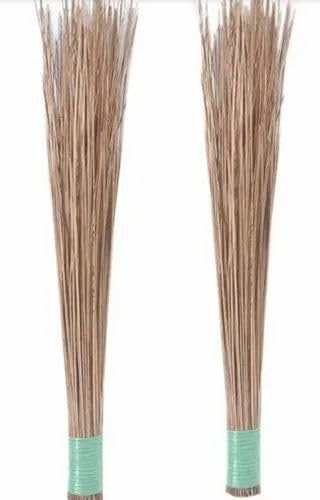 Zainion Traditional Coconut Stick Jhadu Natural Grass Cleaning Tool Eco Friendly Floor Sweeper for Home Office Garden Outdoor Safai Durable Coconut Broom for Daily Saf Safai (Pack of 1)