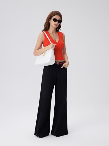Image of SUUKSESS Women Built in Bra V Neck Tank Tops Double Lined Summer Going Out Camisole Tops