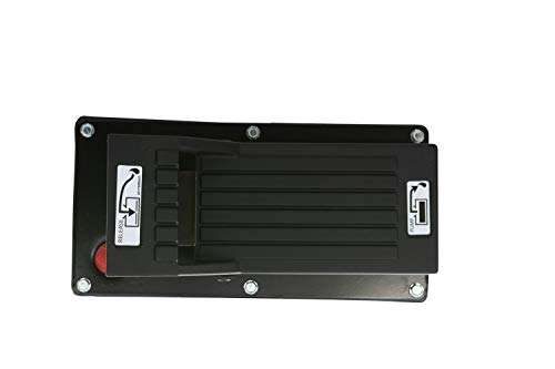 Image of AME INTL 15900 2.5 Quart Air Hydraulic Pump with High Density Polyethylene