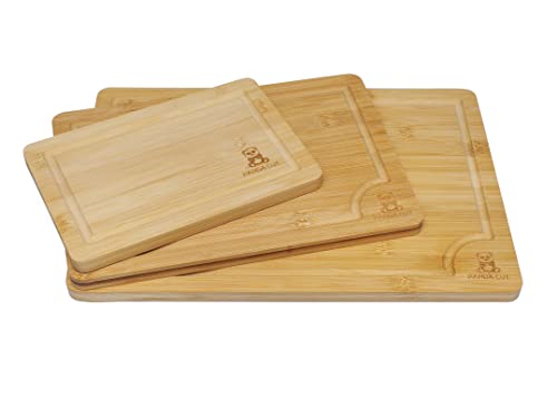 Foto von Panda Cut Schneidebrett 3er Set aus Bambus Holz mit Saftrille, Schnittfest & Antibakteriell, Nachhaltige Schneidebretter, Größen 38x25/30x20,5/23x15cm