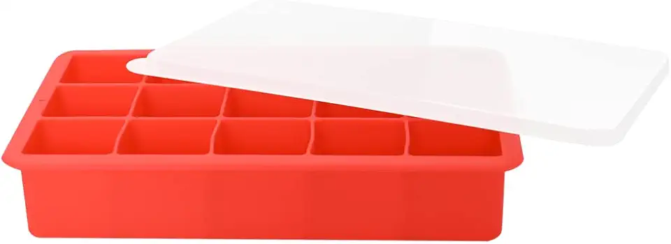 Mimo Style Forma de Gelo Com Tampa, Feita de Silicone e Polipropileno na Cor Vermelha. Produz 15 Cubos de Gelo Por Vez de 27ml Cada. Prática, Resistente e Reutilizável