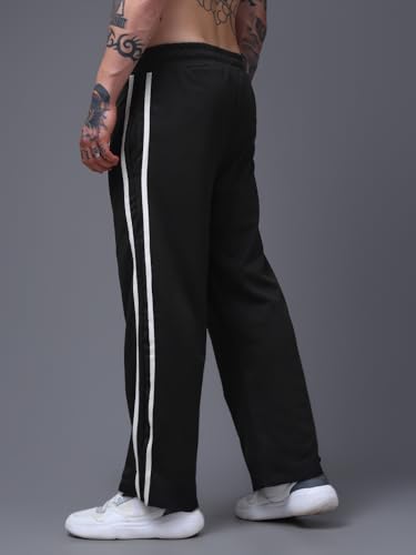 Image of Men's Loose Fit Side Tape Trackpants