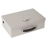 Mini Safe Dieser Mini Safe bietet durch das Stahlkabel und der Stahlkonstruktion eine sichere Beförderung. Das Schloss is robust. Die Innenseite ist weich gepolstert, damit auch keine Kratzer an Ihre Wertgegenstände kommen. Mit Stahlkabel und Tragegriff Schwere und sichere Stahlkonstruktion Geeignet für fast alle Tablets Ideal für Wohnwagen und Auto Robustes Schloss Weicher Boden Material: Stahl Maße: 21 x 32 x 9,5 cm Gewicht: ca. 3680 g