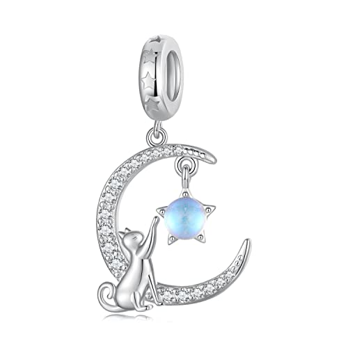 Dije gato lunar de plata ideal para lucir con vestidos de noche