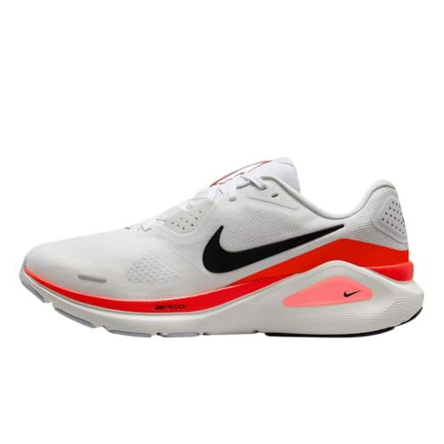 Nike Men's Structure 26 Sneaker
