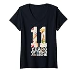 Photo Gallery donna 11 anni of being awesome gelato 11 compleanno maglietta con collo a v Photo Gallery donna 11 anni of being awesome gelato 11 compleanno maglietta con collo a v