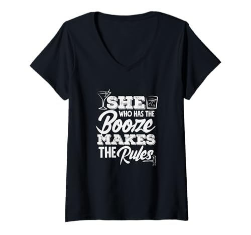 Mujer Bartender divertida La que tiene el alcohol Camiseta Cuello V