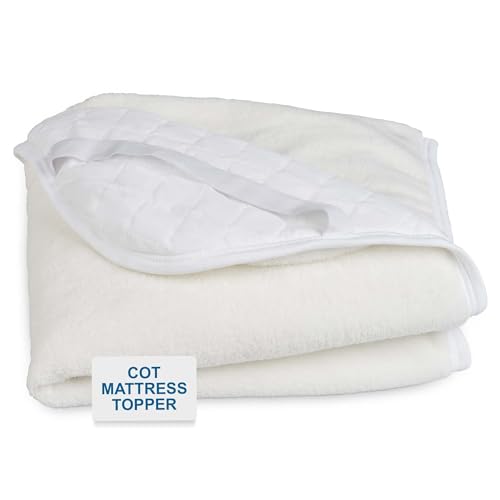 Colcha Protectora para Cuna de Lanilla Blanda para Mayor Comodidad y Calidez | 120 x 60 cm | Lanilla de Algodón 100% Transpirable, Reversible, con Relleno de Calidad y Esquineros – Hecho en Portugal