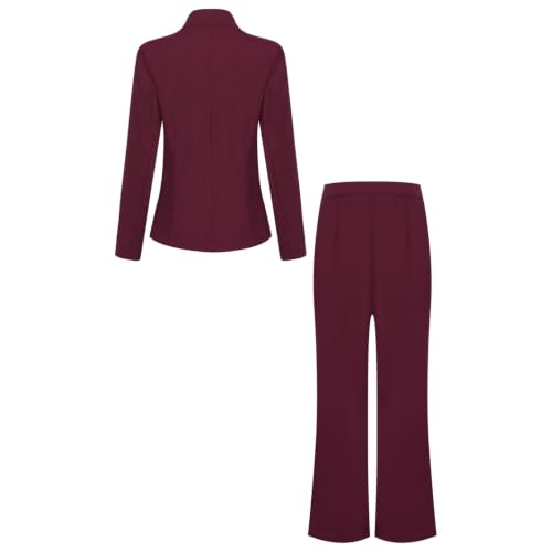 Blazer court moderne bordeaux pour passer d'un pantalon loisirs au cocktail