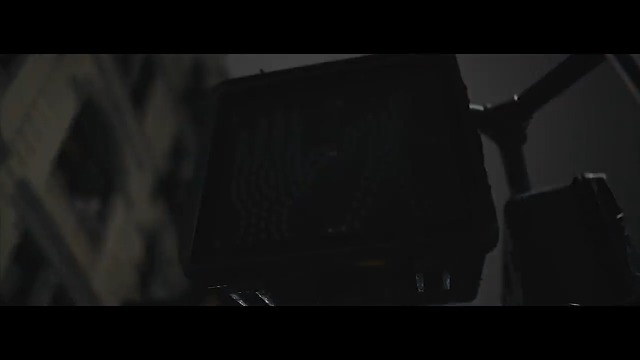 PETZL Bindi Headlamp - Ultra-Compact Rechargeable 200 Lumen Headlamp Designed for Everyday Athletic Activities - Emerald