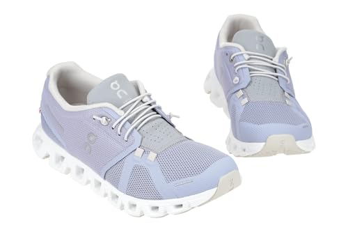 Image of On Women's Cloud 5 Sneakers
