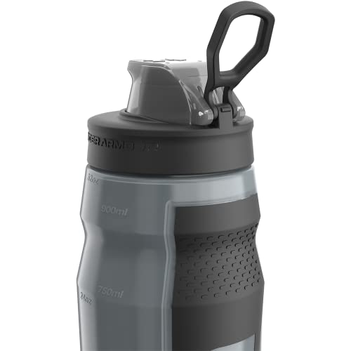 Image of UNDER ARMOUR 32oz Playmaker Squeeze Pitch Grey