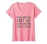 Photo Gallery donna kindergarten kids ultimo giorno 2025 autografi autografi vintage maglietta con collo a v Photo Gallery donna kindergarten kids ultimo giorno 2025 autografi autografi vintage maglietta con collo a v