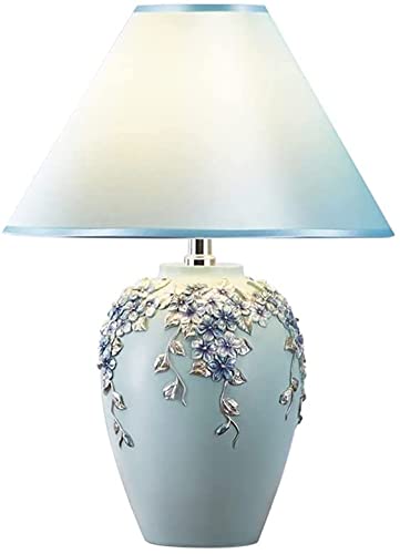 Lisant la lampe de table en résine pour étudier au calme