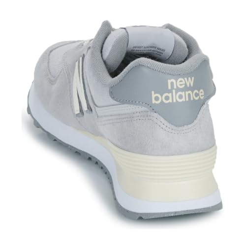 Image of New Balance Womens 520 V8