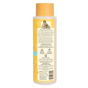 Burt’s Bees for Pets Naturally Derived Itch Soothing Shampoo with Honeysuckle – Anti-Itch Dog Shampoo for All Dogs – Cruelty Free, Formulated without Sulfates and Parabens, Made in the USA, 16 Ounces