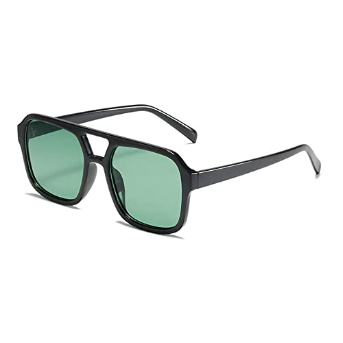 Lunettes de soleil beiges pour femme : le grand cadre idéal pour vos terrasses d'été
