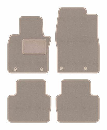Tapis de voiture velours beige parfaits pour les trajets en famille en Mazda CX30