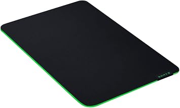 Razer Gigantus V2 Medium - Soft Medium Gaming Mouse Mat for Speed and Control Non-Slip Rubber, Textured Micro-Weave Cloth, 36 x 27 x 0.3cm Black