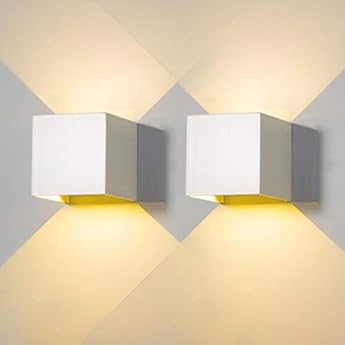 Foto di 2 Pezzi Applique da Parete Esterno LED Lampada da Parete Interno Moderno Bianco 12W Luce Caldo 3000k Lampada Muro IP65 Impermeabile Quadrata Alluminio su e Giù Regolabile Design Facile da Installare