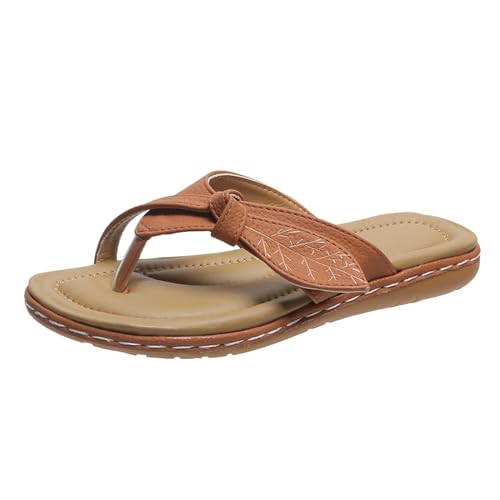 Tongs en cuir femme élégantes : le chic d'une sandale plate confortable