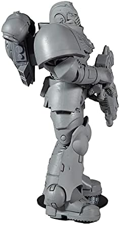 McFarlane Toys, Warhammer 40000 Primaris Space Marine Hellblaster Action Figure with 22 Moving Parts, Multicolour Collectible Warhammer Figure with collectors stand base  Ages 12+