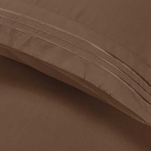 Image of Elegant Comfort Luxury Ultra-Soft 2-Piece Pillowcase Set 1500 Thread Count Egyptian Quality Microfiber Double Brushed-100% Hypoallergenic-Wrinkle Resistant, California King, Taupe