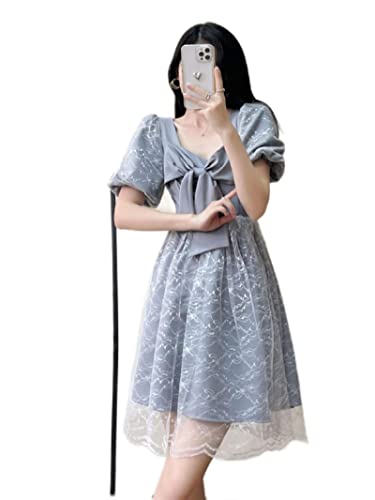Robe d'été col carré légère contre la chaleur estivale
