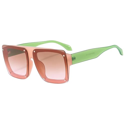 Lunettes de soleil surdimensionnées pour masquer la fatigue et affirmer son style